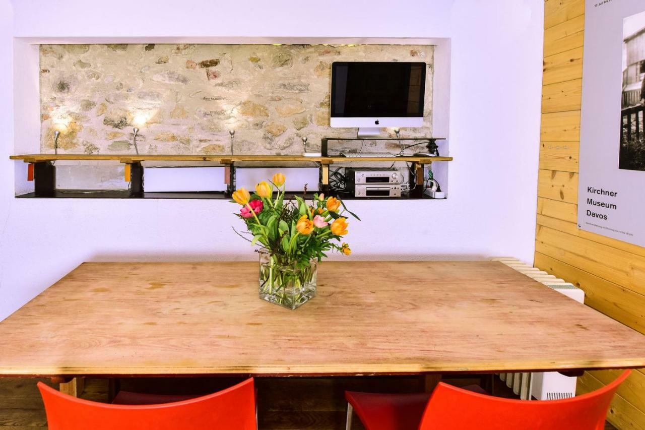 The Old Town Flat Apartment Муртен Екстериор снимка