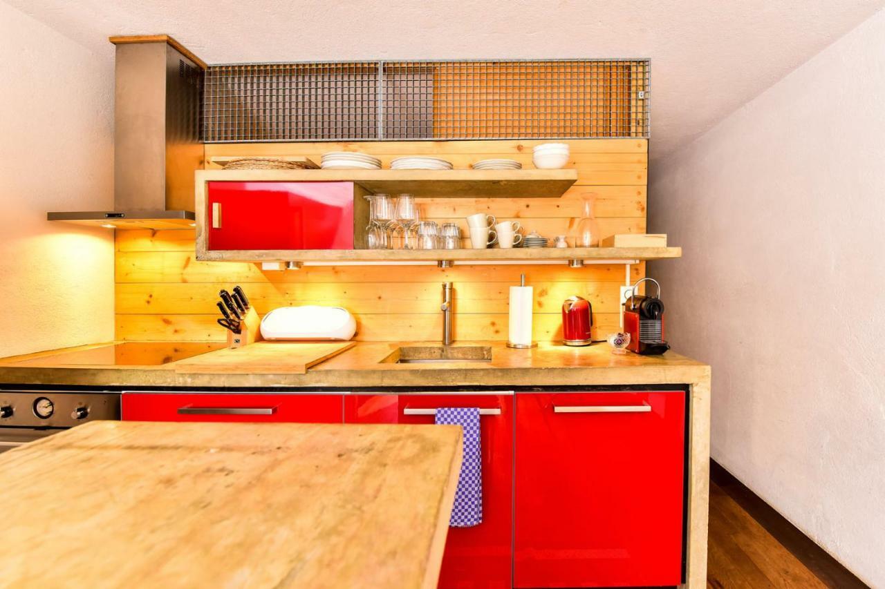 The Old Town Flat Apartment Муртен Екстериор снимка